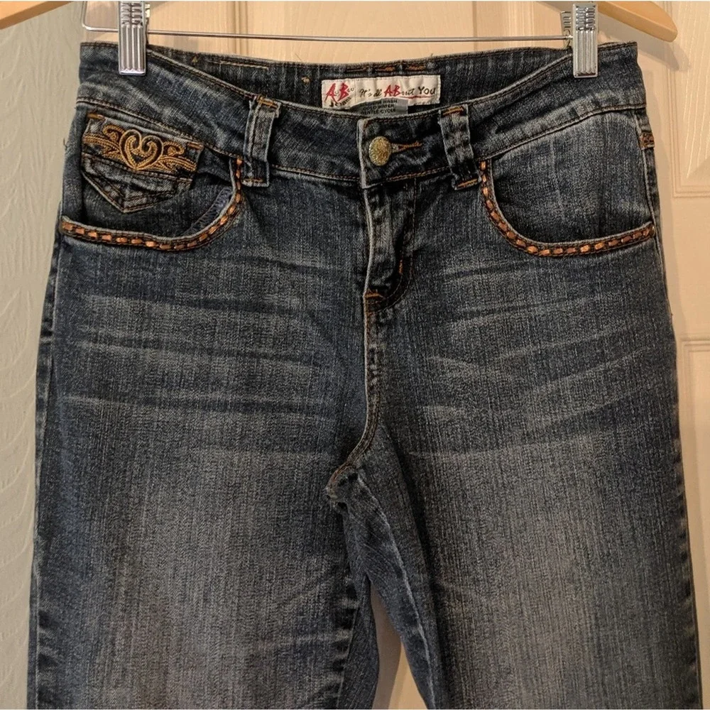 It's All About You Boot Jeans Size 4 - Picture 4 of 8